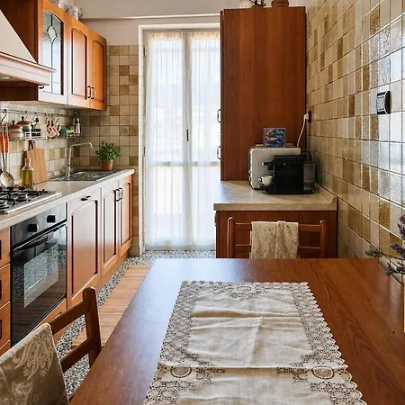 Lägenhet -luxury Sea View Apartment- Beachfront Escape Savona